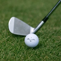 25 Mizuno Pro S 3'lü Golf Topu Seti Beyaz
